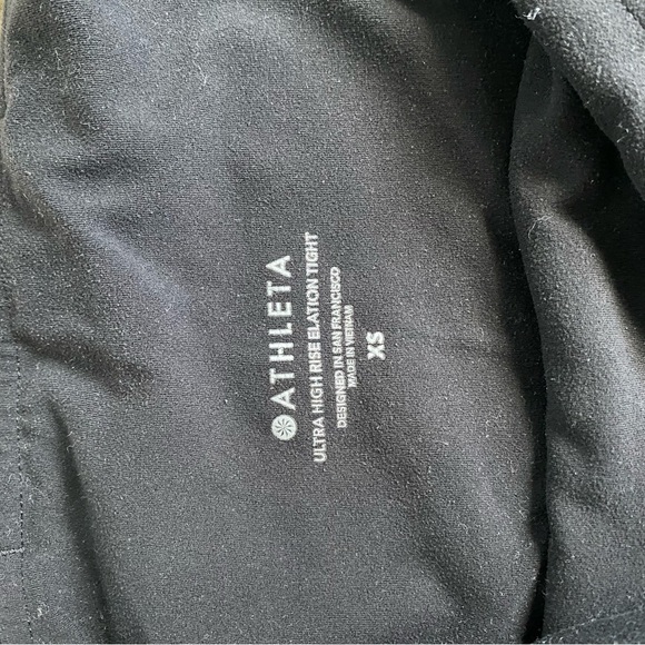 Women’s Athleta 7/8 Ultra High Rise Leggings - Picture 5 of 5